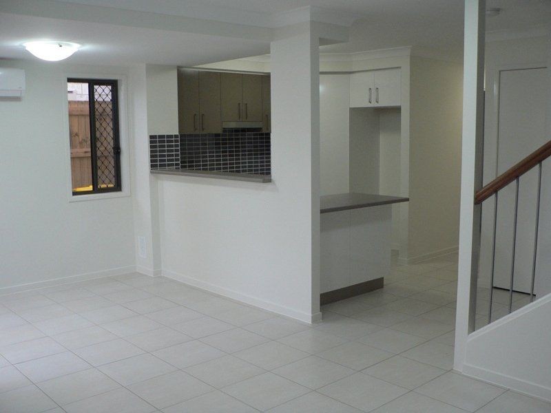 4/8 Charnwood St, Sunnybank Hills QLD 4109