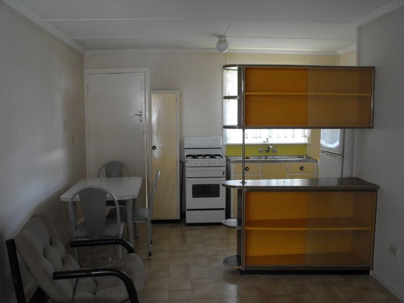 3/17 Crown St, Holland Park QLD 4121