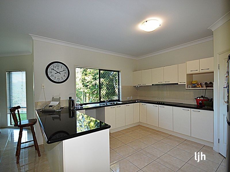 73 Dewar Drive, Loganholme QLD 4129