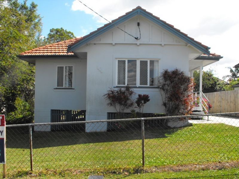 14 Patmore St, Holland Park QLD 4121