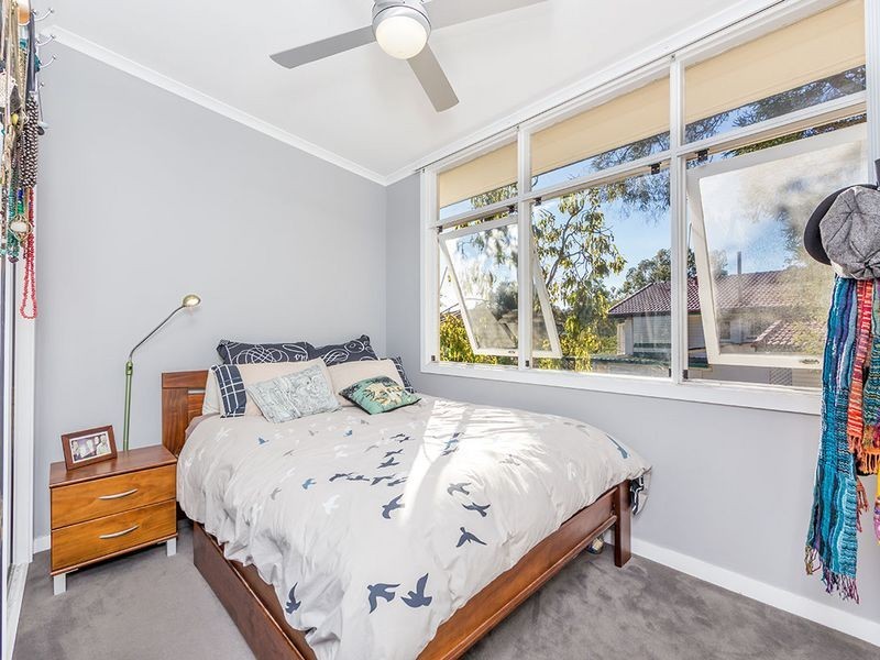 23 Newnham Rd, Mount Gravatt East QLD 4122