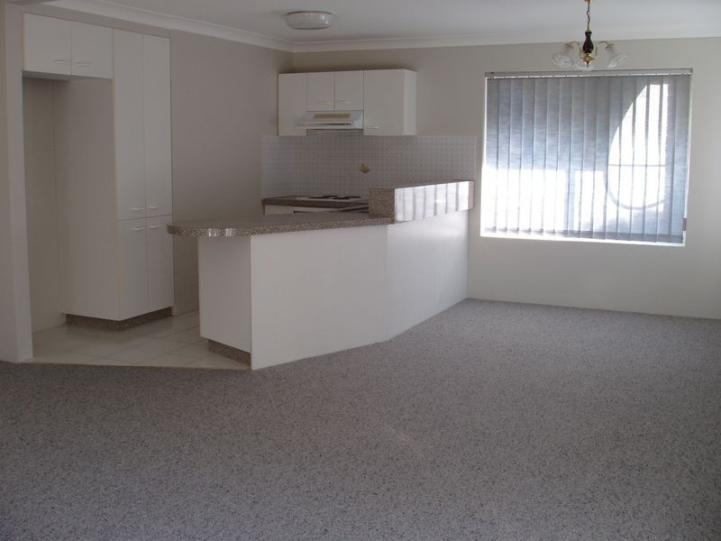 4/70 Wellington St, Coorparoo QLD 4151