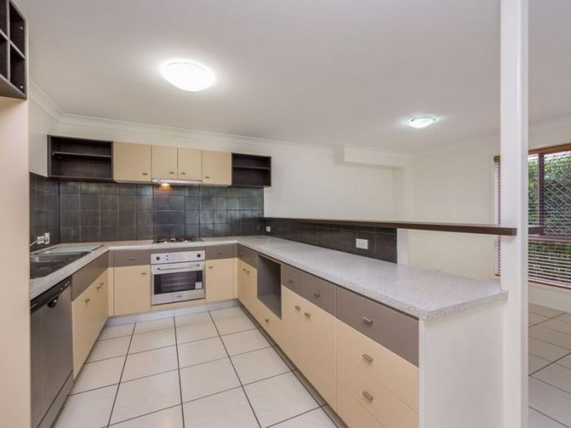 6/21 Cunard Street, Holland Park QLD 4121