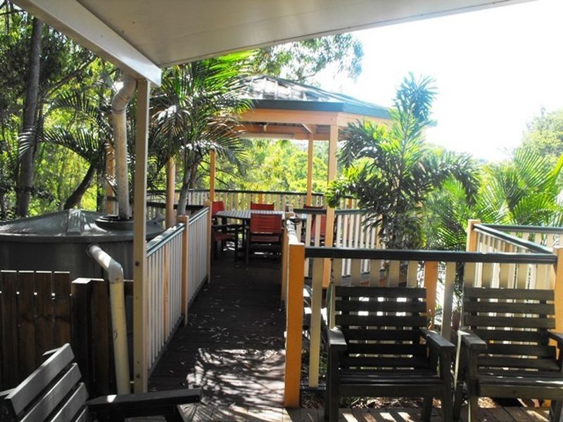 41 Wisteria Cres, Mount Gravatt East QLD 4122