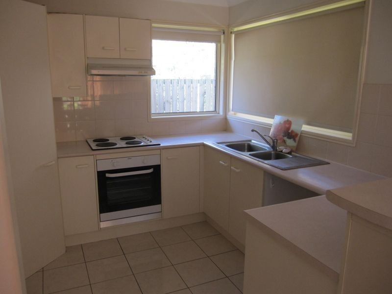 32/30 Lindeman Place, Eight Mile Plains QLD 4113