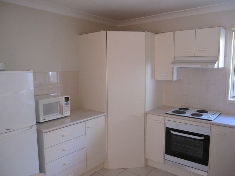 32/30 Lindeman Place, Eight Mile Plains QLD 4113