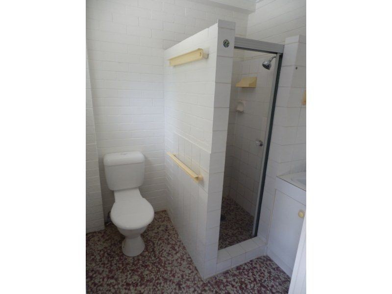 3a Stanford, Robertson QLD 4109