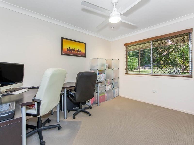 16 Flynn Street, Holland Park West QLD 4121