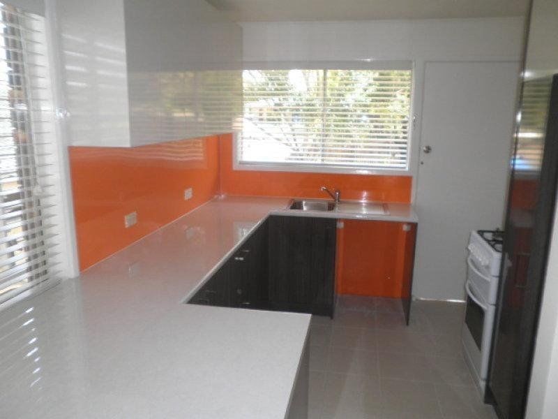 27 Pinewood Court, Algester QLD 4115