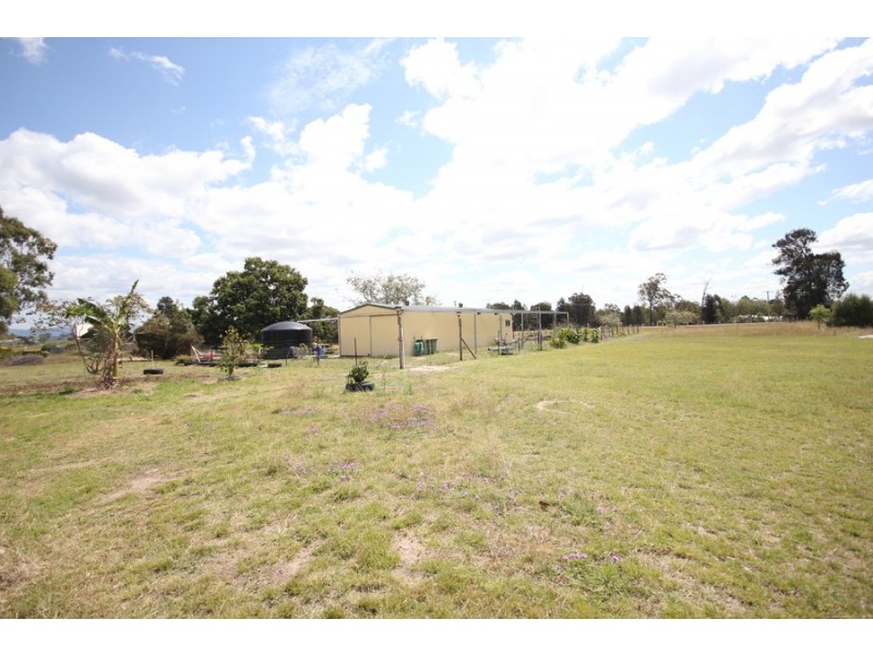 1 Primrose Place, Regency Downs QLD 4341