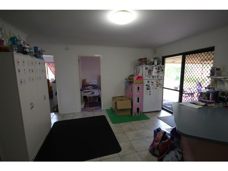19 Staydar Crescent, Meadowbrook QLD 4131