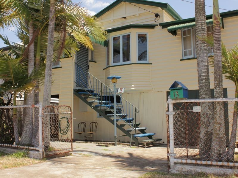 13 Bunya Street, Greenslopes QLD 4120