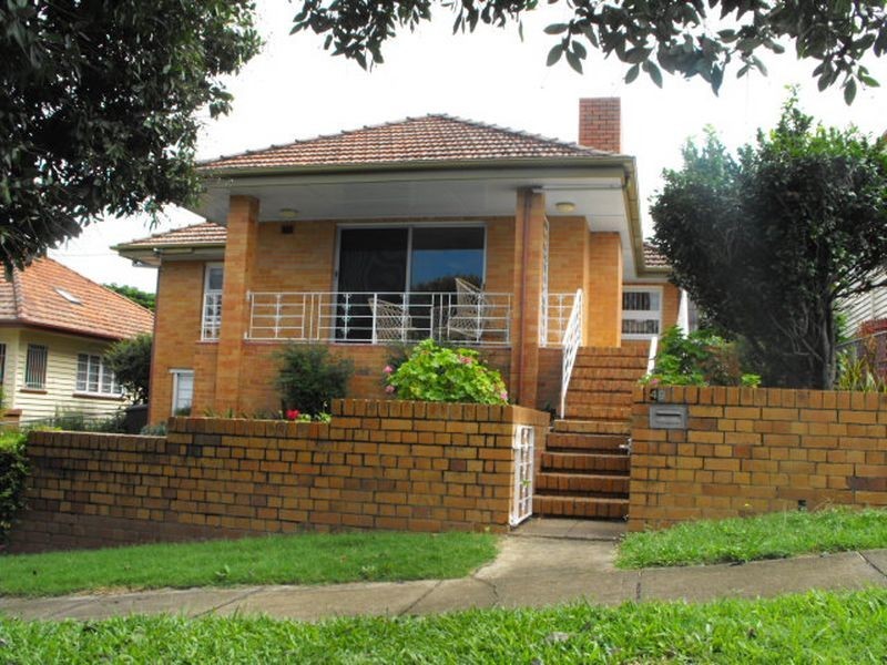 49 Doughty, Holland Park QLD 4121