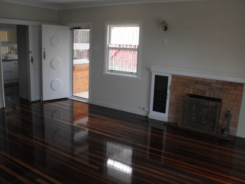 49 Doughty, Holland Park QLD 4121