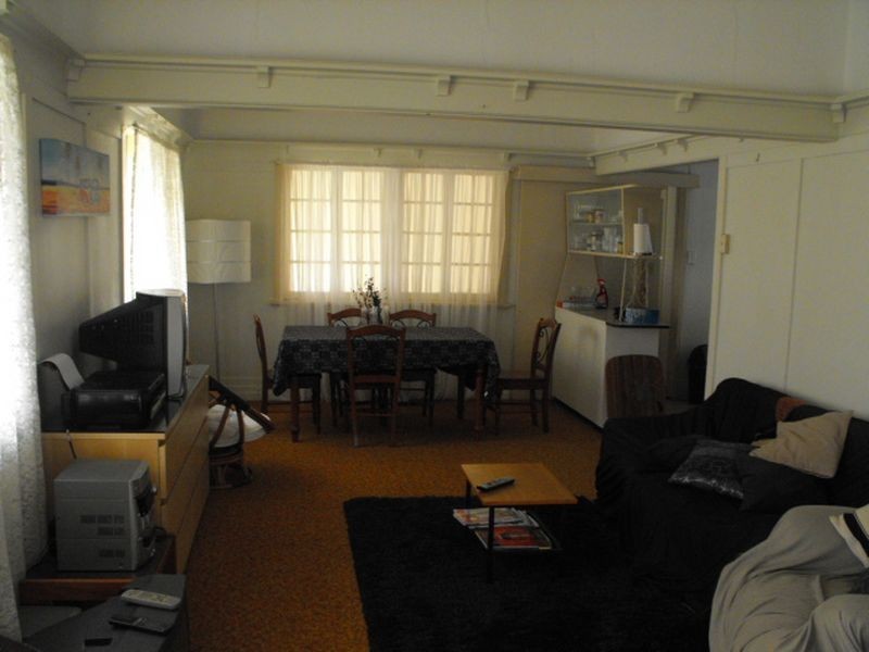 1/17 Crown Street, Holland Park QLD 4121