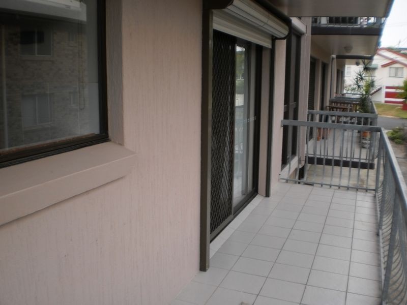 3/43 Swain Street, Holland Park West QLD 4121