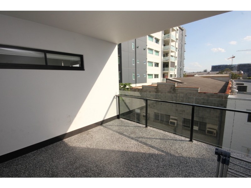 212/70 Victoria Street, West End QLD 4101