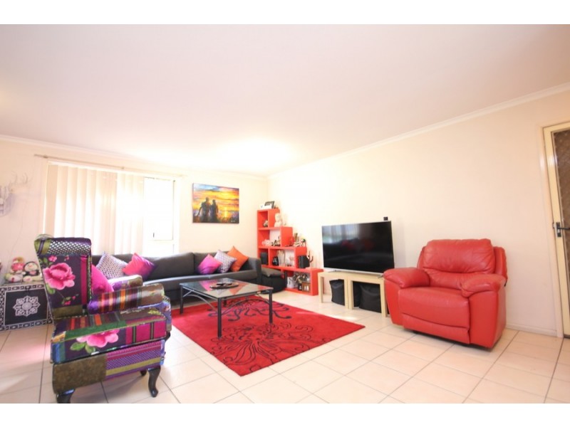 33 Wyncroft Street, Holland Park QLD 4121