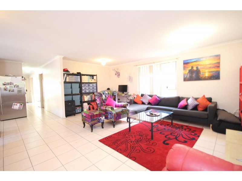 33 Wyncroft Street, Holland Park QLD 4121