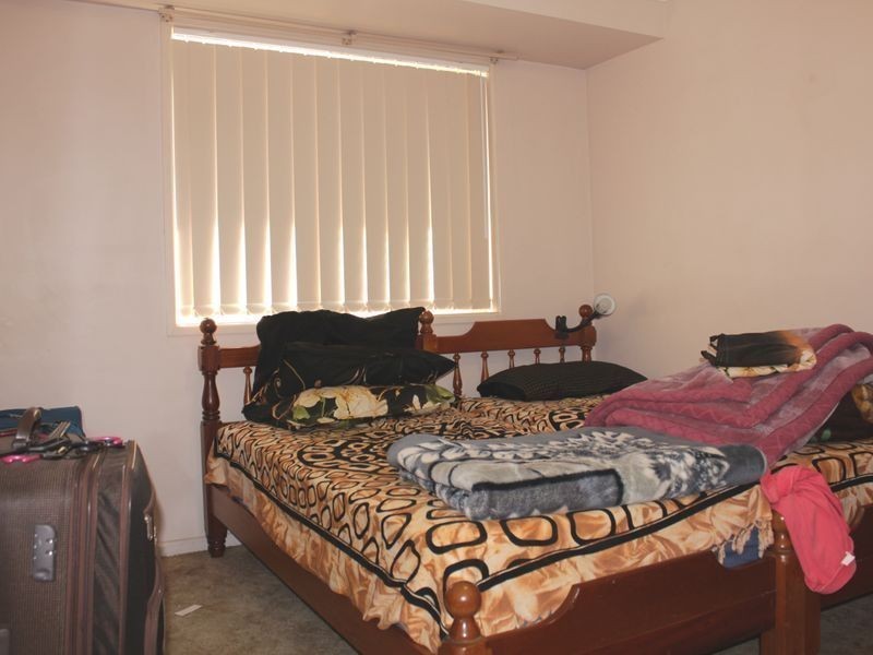 33 Wyncroft Street, Holland Park QLD 4121