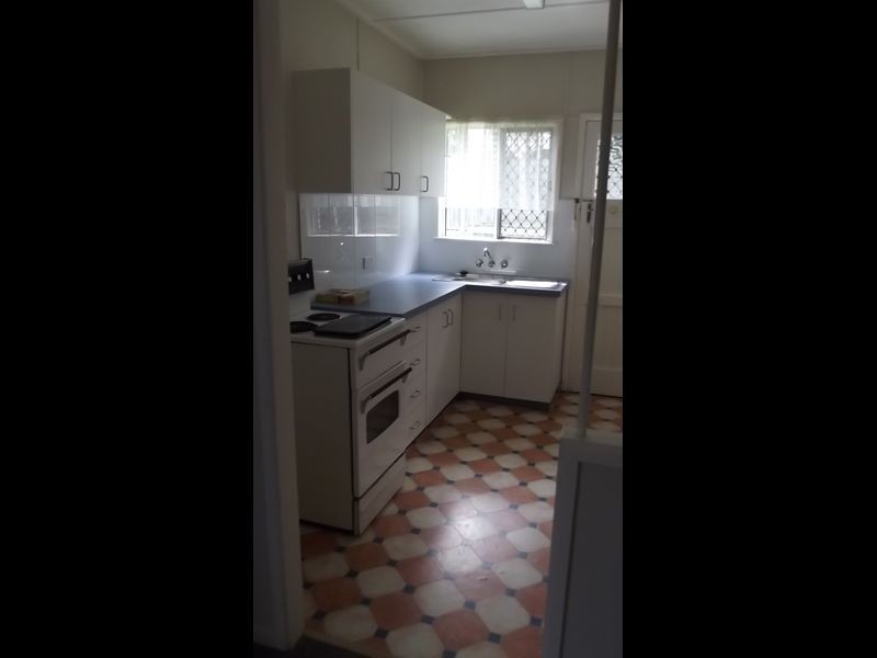 2/32 Cavillon St, Holland Park QLD 4121