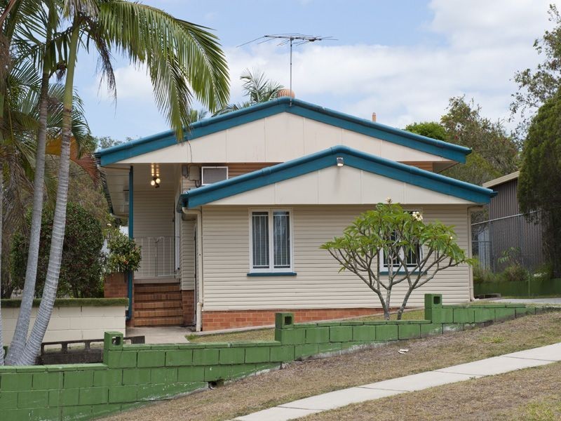 27 Messines Ridge Rd, Tarragindi QLD 4121