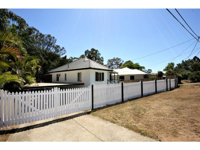 70 Sunshine Avenue, Tarragindi QLD 4121