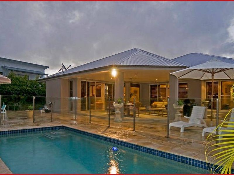 24 Ragamuffin Drive West, Coomera QLD 4209