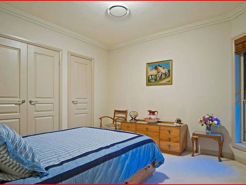 24 Ragamuffin Drive West, Coomera QLD 4209