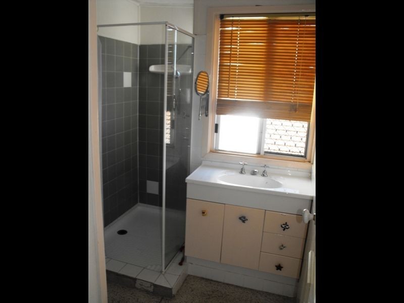 33 Thelma Street, Mount Gravatt East QLD 4122