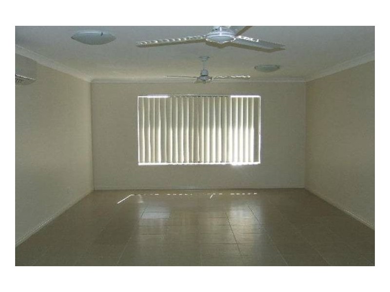 35 Jasmina Parade, Waterford QLD 4133