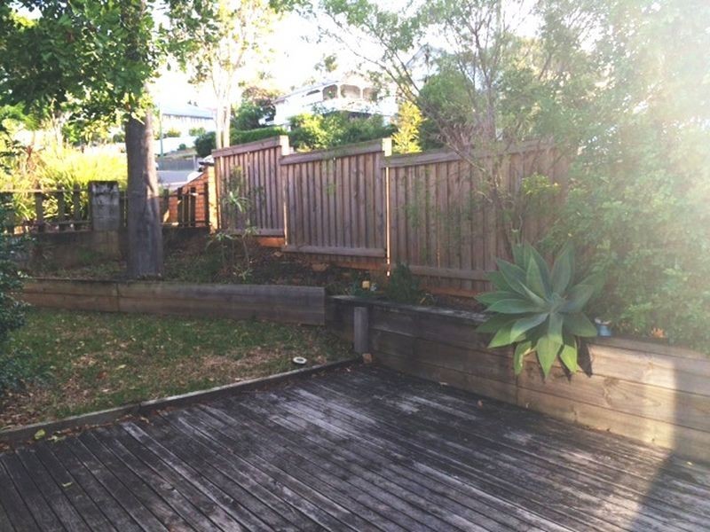 2/56 Macaulay Street, Coorparoo QLD 4151