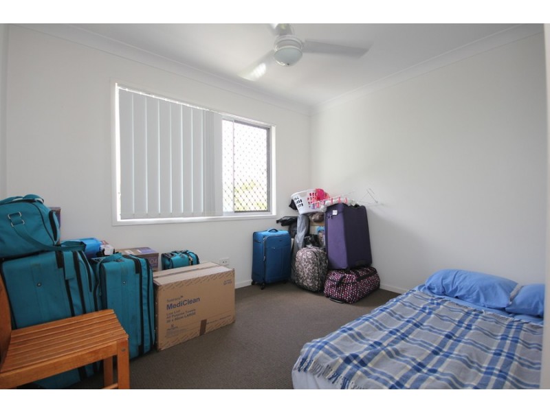 2/45 Burlington Street, Holland Park QLD 4121