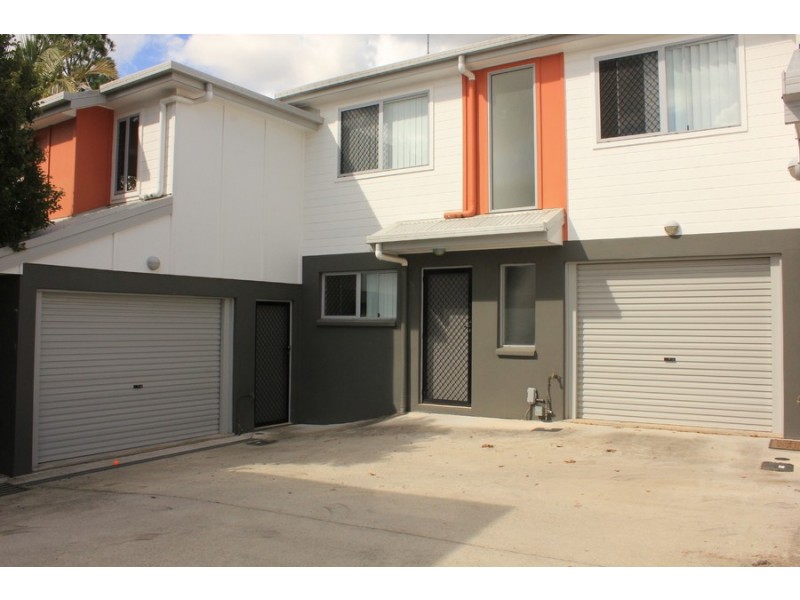 2/45 Burlington Street, Holland Park QLD 4121