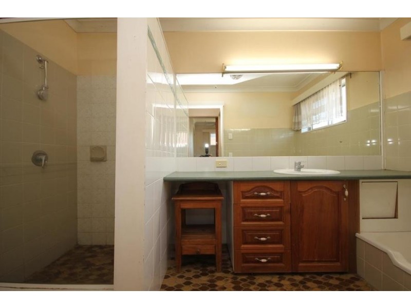 426 Newnham Road, Upper Mount Gravatt QLD 4122