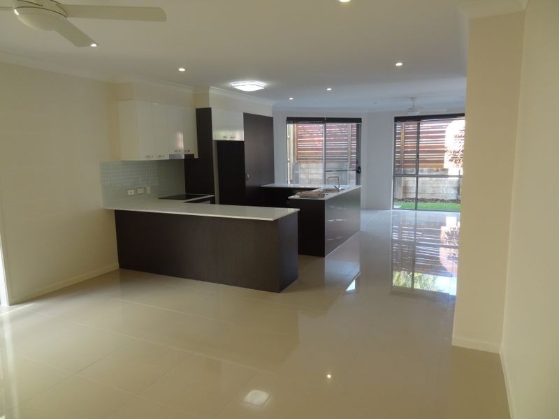 1/79 FALCONER STREET, Southport QLD 4215