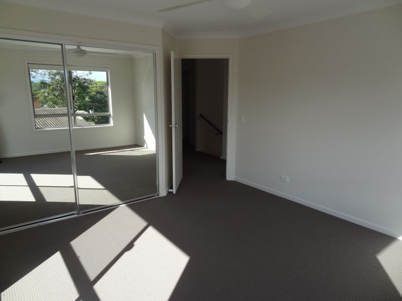 1/79 FALCONER STREET, Southport QLD 4215