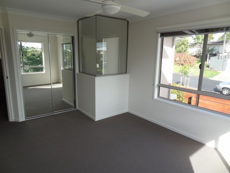 1/79 FALCONER STREET, Southport QLD 4215