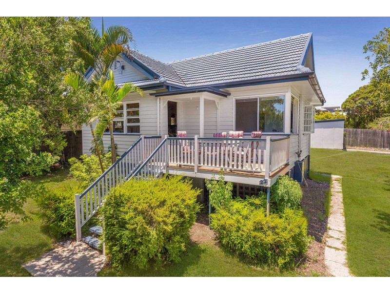 27 Eleanor Street, Carina QLD 4152