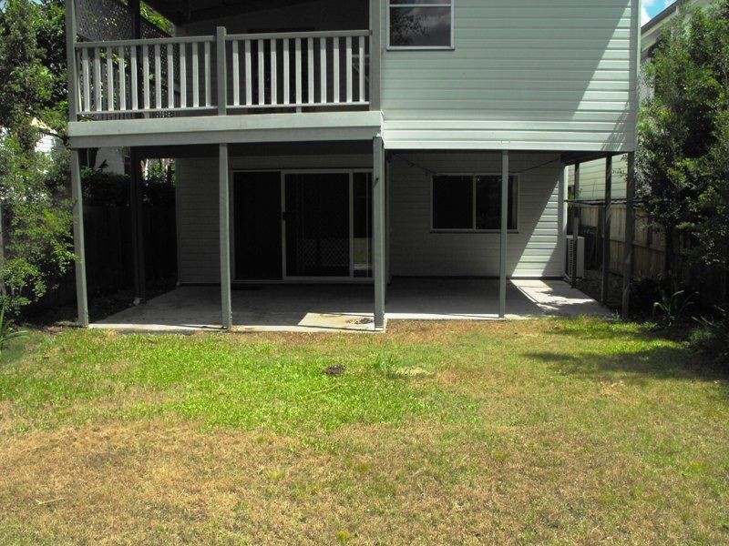 102 Plumer St, Sherwood QLD 4075