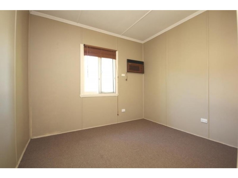 27 Binya Street, Holland Park QLD 4121