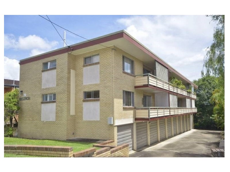 6/24 Raby Road, Coorparoo QLD 4151