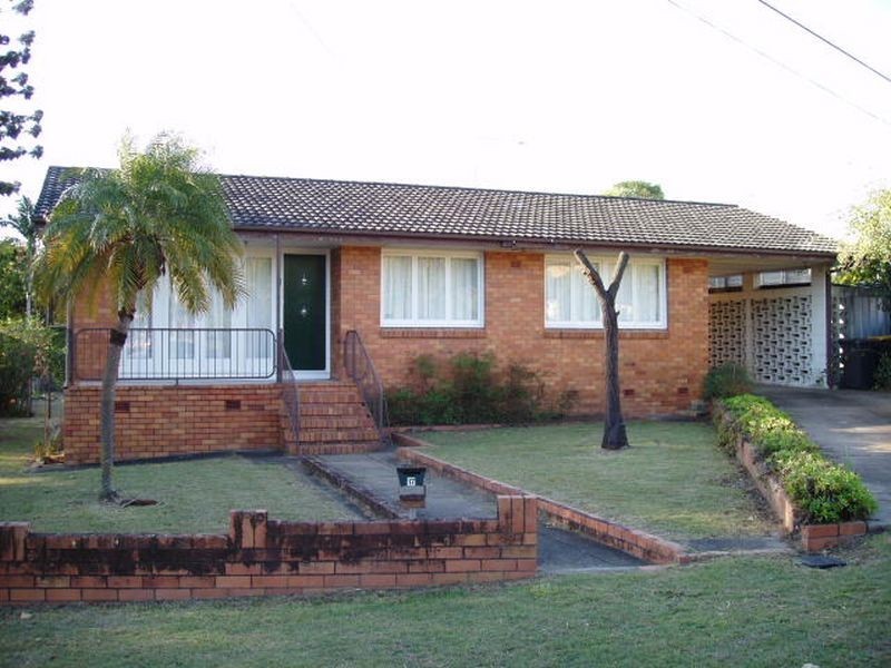 17 Benaud Street, Macgregor QLD 4109