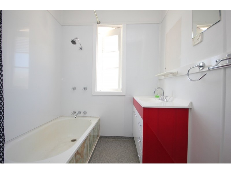 17 Dykes Street, Mount Gravatt East QLD 4122