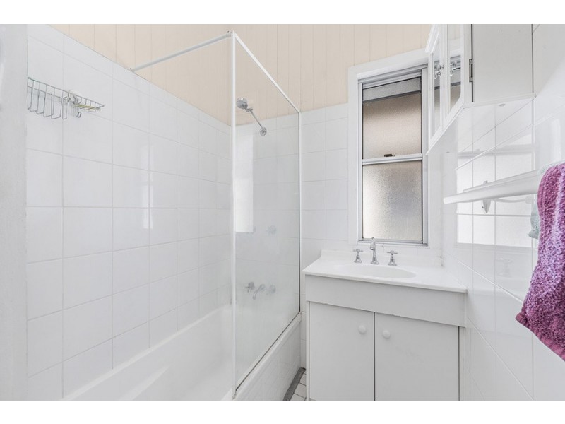 14 Jubilee Street, Greenslopes QLD 4120