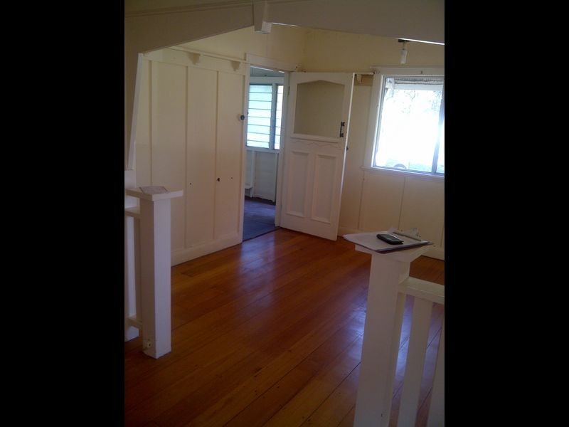 14 Jubilee Street, Greenslopes QLD 4120
