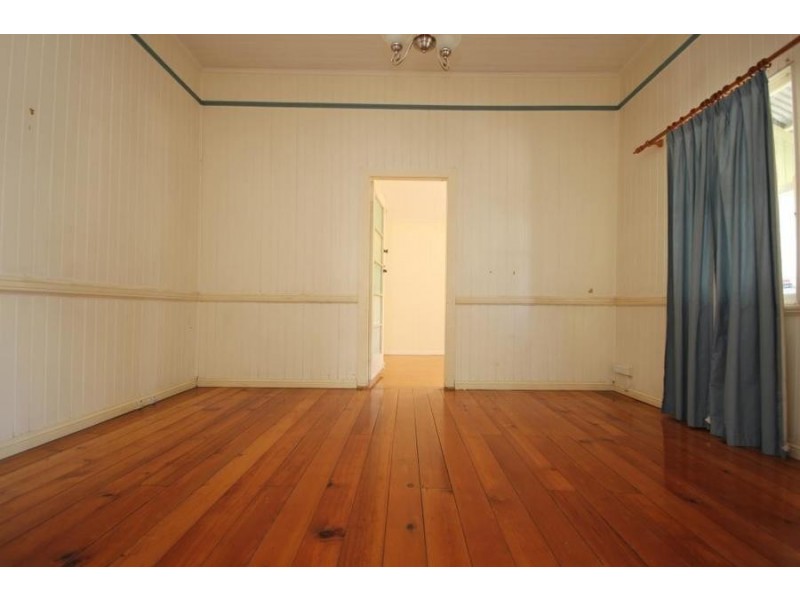 21 Kintore Street, Annerley QLD 4103