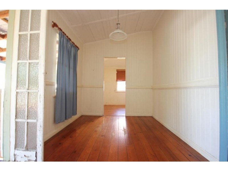 21 Kintore Street, Annerley QLD 4103