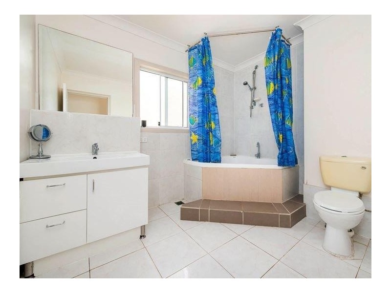 R7/30 Flower Street, Woolloongabba QLD 4102