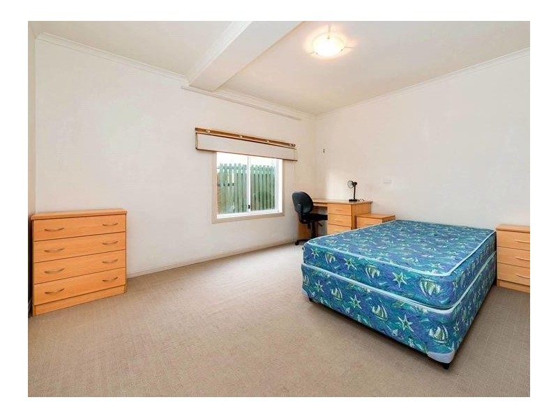 R7/30 Flower Street, Woolloongabba QLD 4102